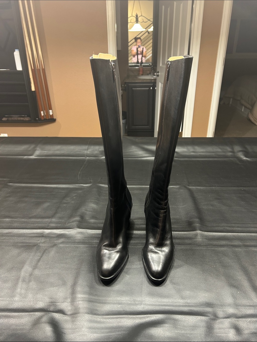 ENZO ANGIOLINI Black Leather Side Zip Block Heel Knee Boots Helmer Size 7.5